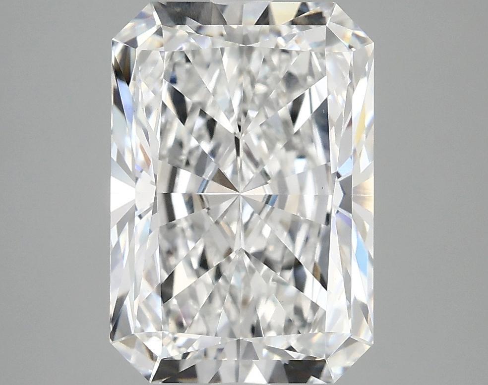 4.04 Carat Radiant Shaped Ideal Cut VVS2 IGI Certified Lab Grown Diamond