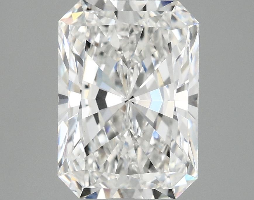 2.99 Carat Radiant Shaped Ideal Cut VVS2 IGI Certified Lab Grown Diamond