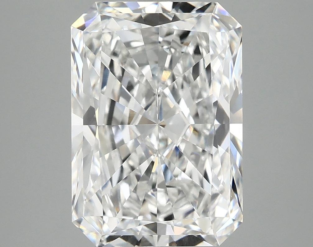 4.05 Carat Radiant Shaped Ideal Cut VS1 IGI Certified Lab Grown Diamond