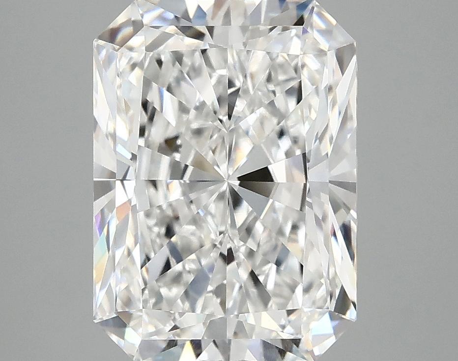 4.19 Carat Radiant Shaped Excellent Cut VVS2 IGI Certified Lab Grown Diamond