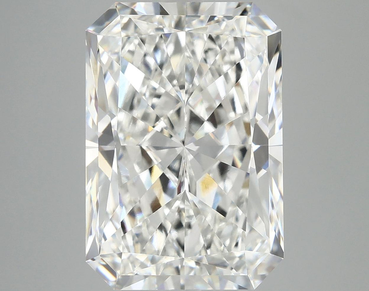 8.22 Carat Radiant Shaped Ideal Cut VVS2 IGI Certified Lab Grown Diamond