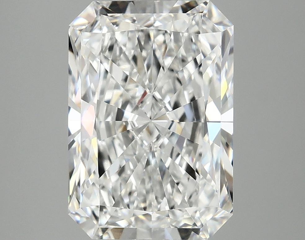 3.87 Carat Radiant Shaped Ideal Cut VVS2 IGI Certified Lab Grown Diamond
