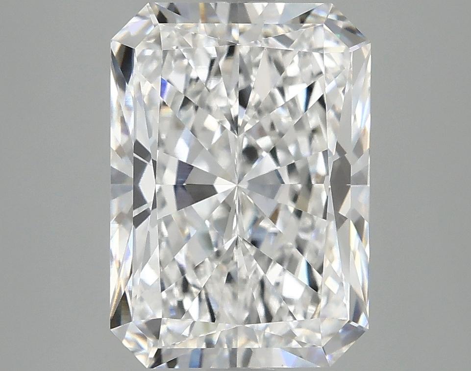 4.05 Carat Radiant Shaped Ideal Cut VVS2 IGI Certified Lab Grown Diamond