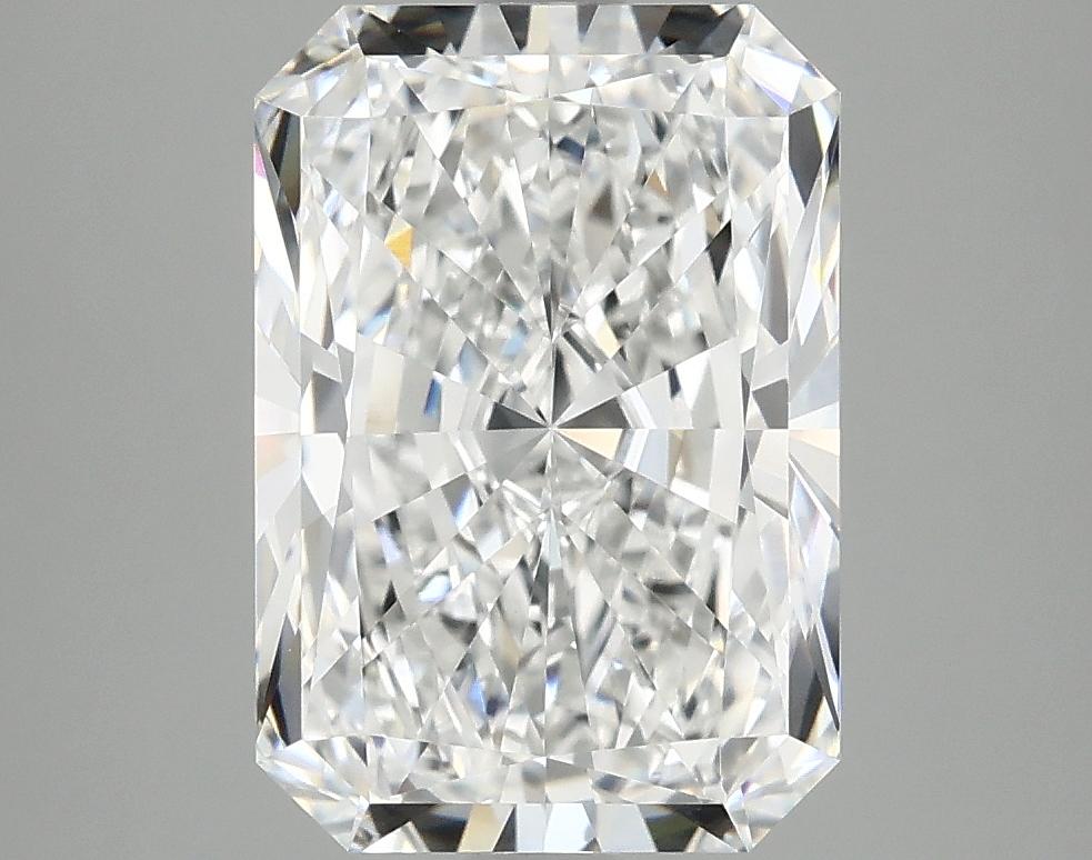 4.1 Carat Radiant Shaped Ideal Cut VVS2 IGI Certified Lab Grown Diamond