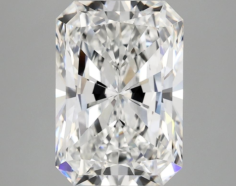 3.94 Carat Radiant Shaped Ideal Cut VVS2 IGI Certified Lab Grown Diamond