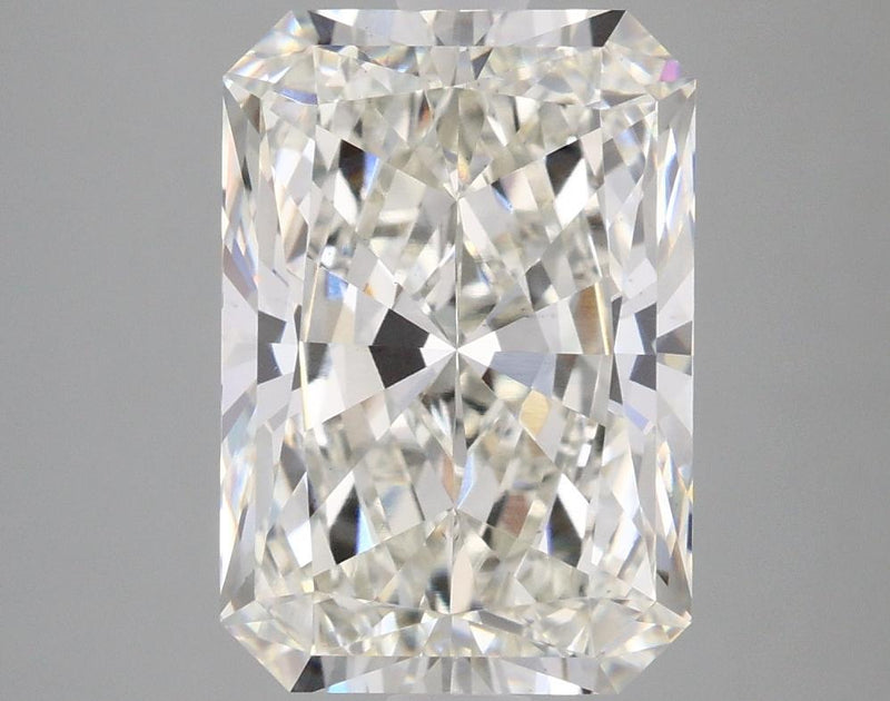 4.13 Carat Radiant Shaped Ideal Cut VS1 IGI Certified Lab Grown Diamond