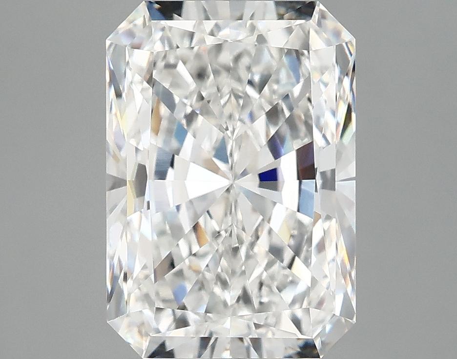 4.05 Carat Radiant Shaped Ideal Cut VVS2 IGI Certified Lab Grown Diamond