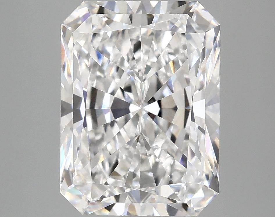 4.1 Carat Radiant Shaped Excellent Cut VVS2 IGI Certified Lab Grown Diamond