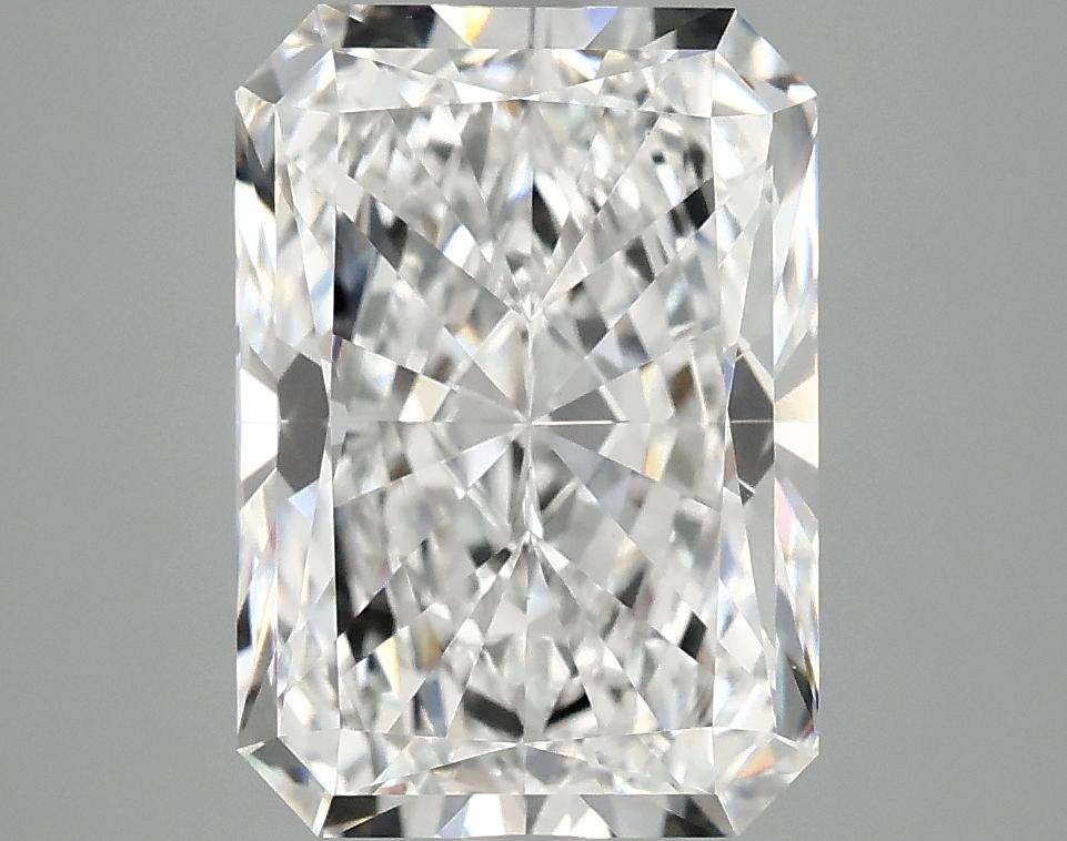 3.94 Carat Radiant Shaped Ideal Cut VVS2 IGI Certified Lab Grown Diamond