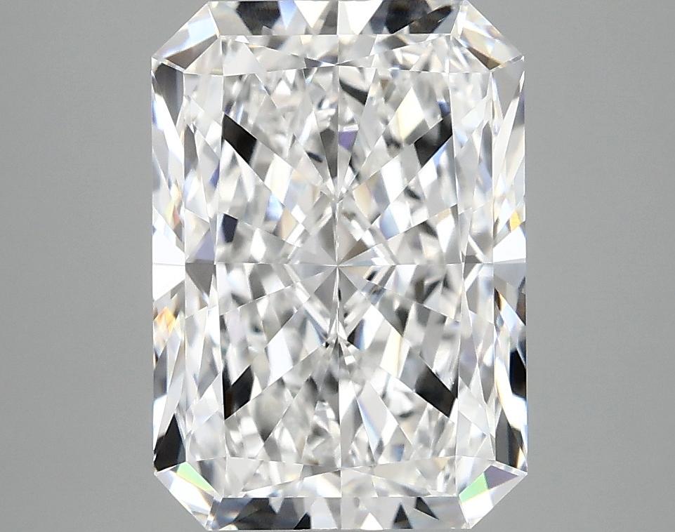 4.07 Carat Radiant Shaped Ideal Cut VVS2 IGI Certified Lab Grown Diamond
