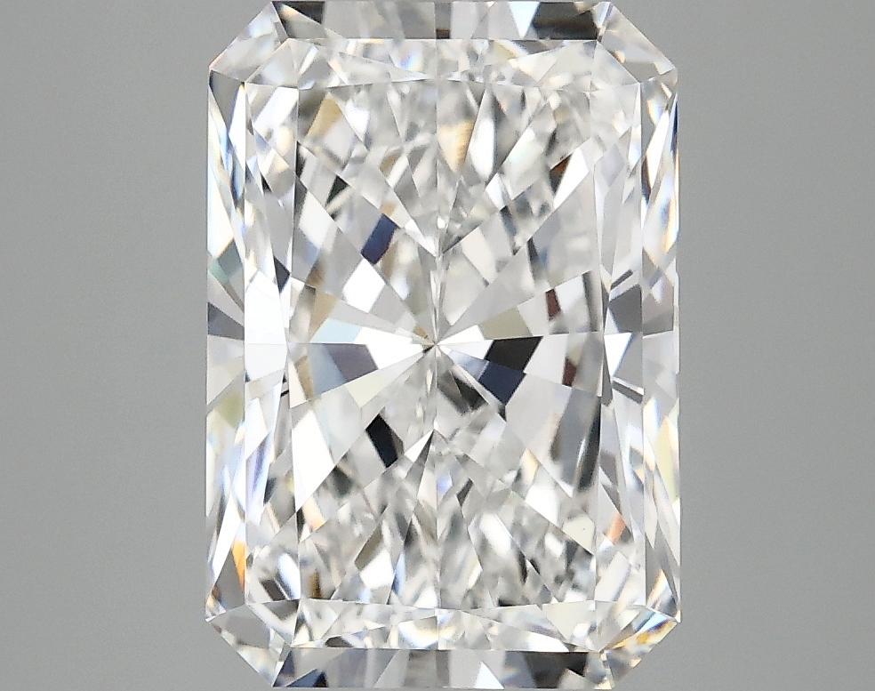 4.09 Carat Radiant Shaped Ideal Cut VVS2 IGI Certified Lab Grown Diamond