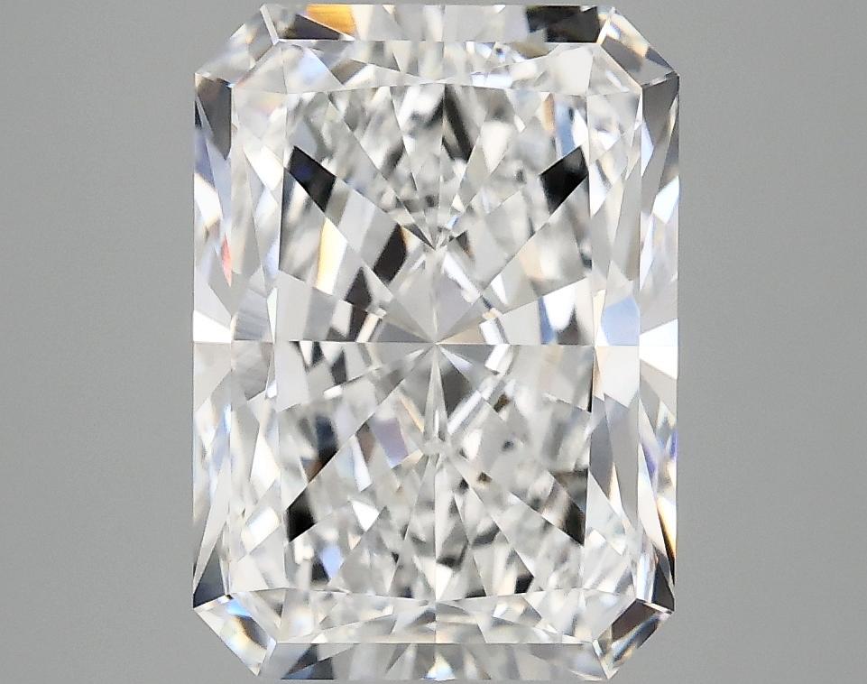 3.94 Carat Radiant Shaped Ideal Cut VVS2 IGI Certified Lab Grown Diamond