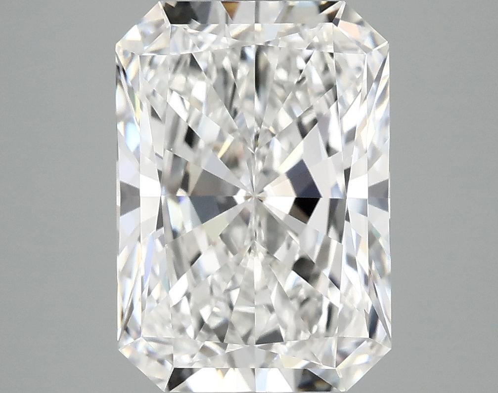 4.06 Carat Radiant Shaped Ideal Cut VVS2 IGI Certified Lab Grown Diamond