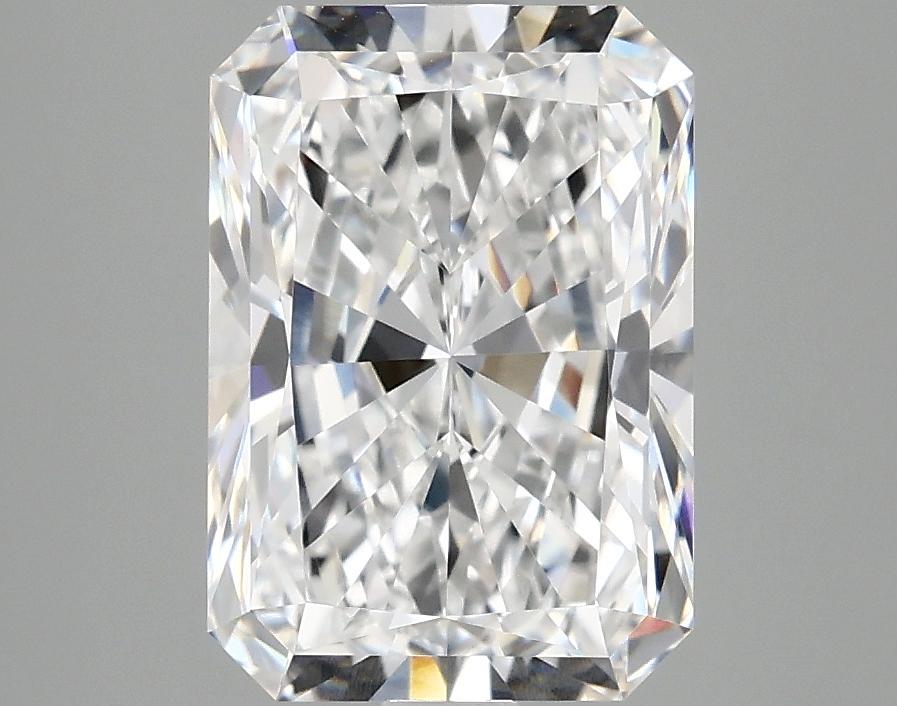 3.08 Carat Radiant Shaped Ideal Cut VVS2 IGI Certified Lab Grown Diamond