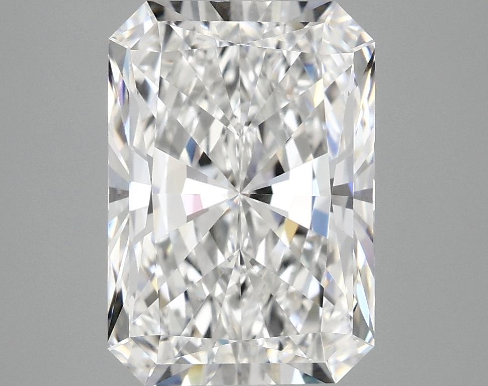 4.15 Carat Radiant Shaped Ideal Cut VVS2 IGI Certified Lab Grown Diamond