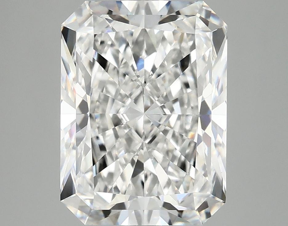 3.95 Carat Radiant Shaped Excellent Cut VS1 IGI Certified Lab Grown Diamond