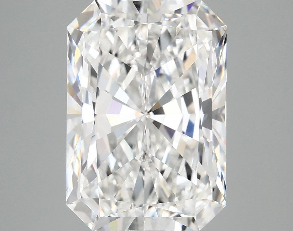 3.76 Carat Radiant Shaped Ideal Cut VVS2 IGI Certified Lab Grown Diamond