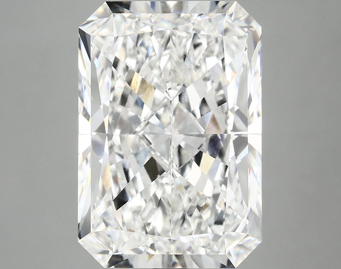 7.5 Carat Radiant Shaped Ideal Cut VS2 IGI Certified Lab Grown Diamond
