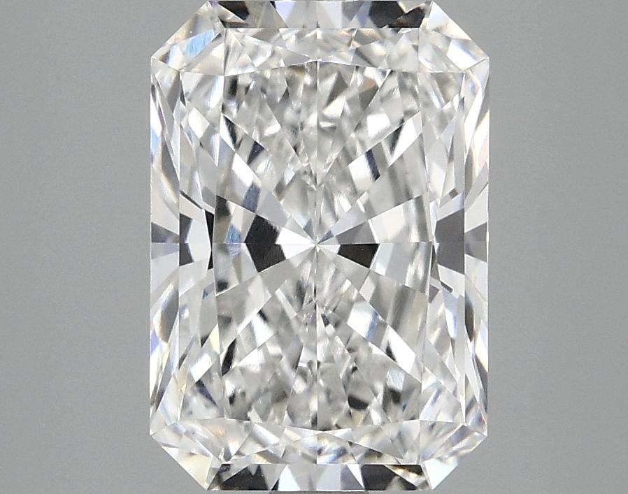 3.09 Carat Radiant Shaped Ideal Cut VVS2 IGI Certified Lab Grown Diamond