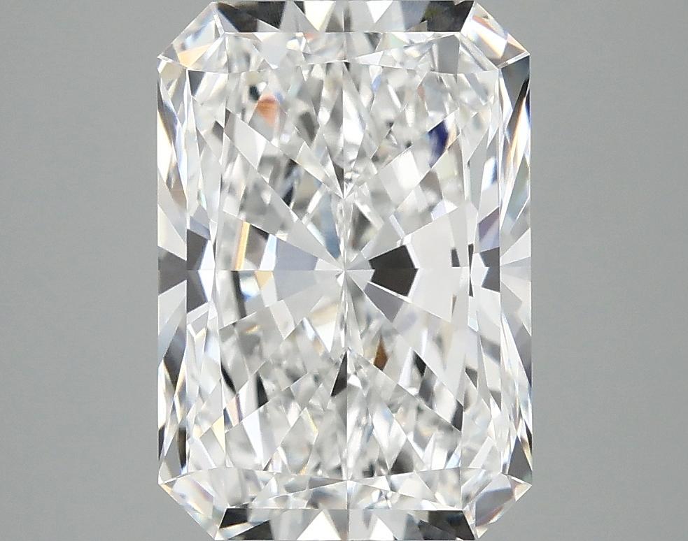 3.99 Carat Radiant Shaped Ideal Cut VVS2 IGI Certified Lab Grown Diamond