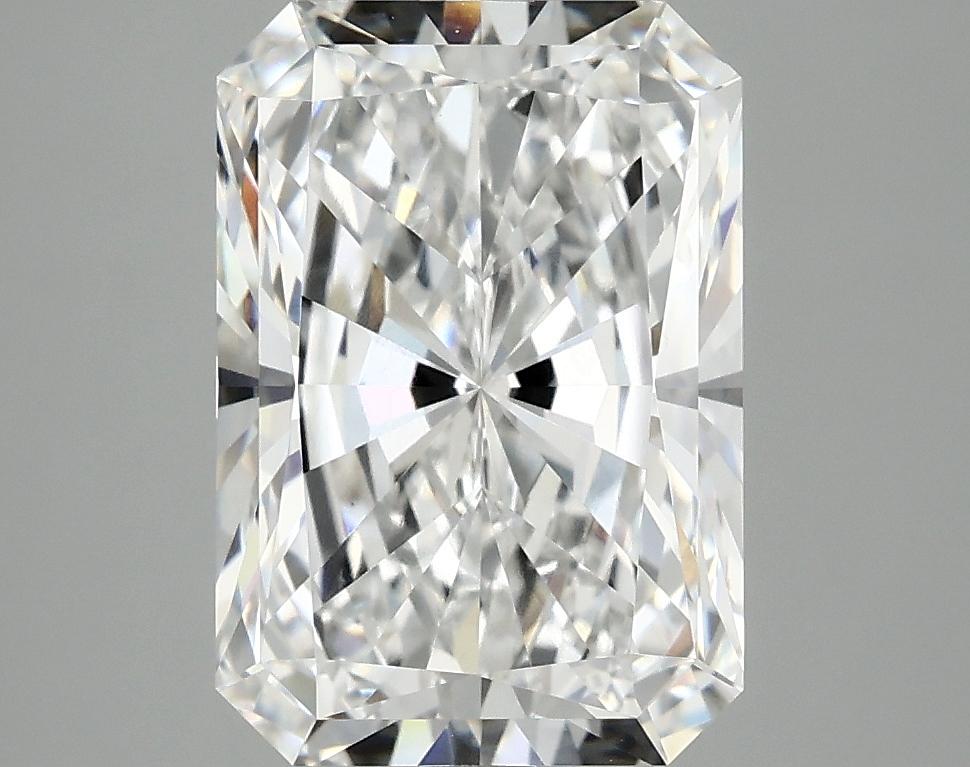4.1 Carat Radiant Shaped Ideal Cut VVS2 IGI Certified Lab Grown Diamond