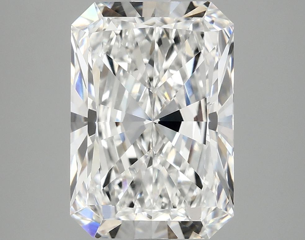 4.09 Carat Radiant Shaped Ideal Cut VVS2 IGI Certified Lab Grown Diamond