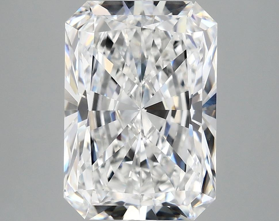 4.06 Carat Radiant Shaped Ideal Cut VVS2 IGI Certified Lab Grown Diamond