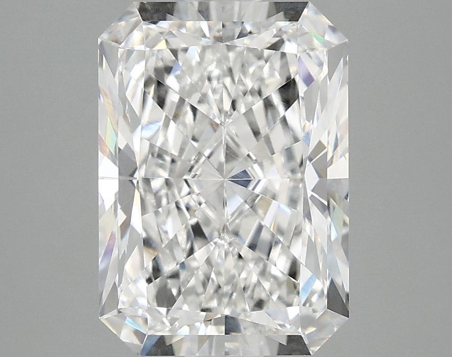 3.1 Carat Radiant Shaped Ideal Cut VVS2 IGI Certified Lab Grown Diamond