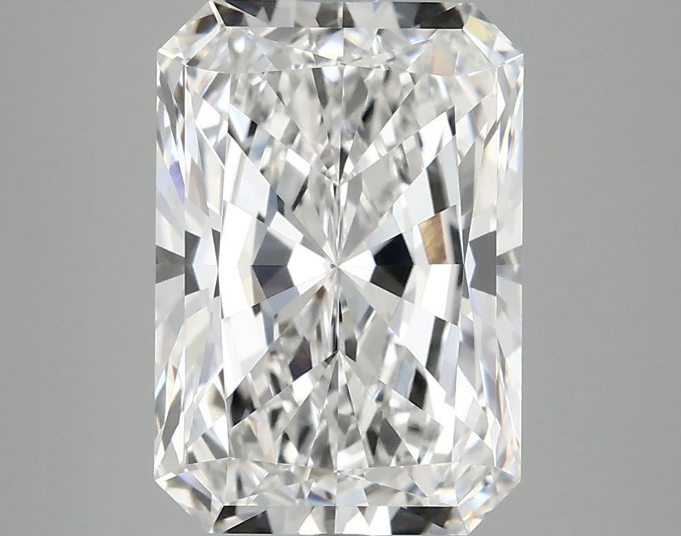 4.1 Carat Radiant Shaped Ideal Cut VVS2 IGI Certified Lab Grown Diamond