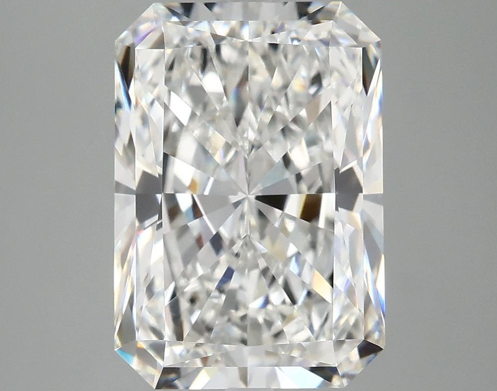 4.04 Carat Radiant Shaped Ideal Cut VVS2 IGI Certified Lab Grown Diamond
