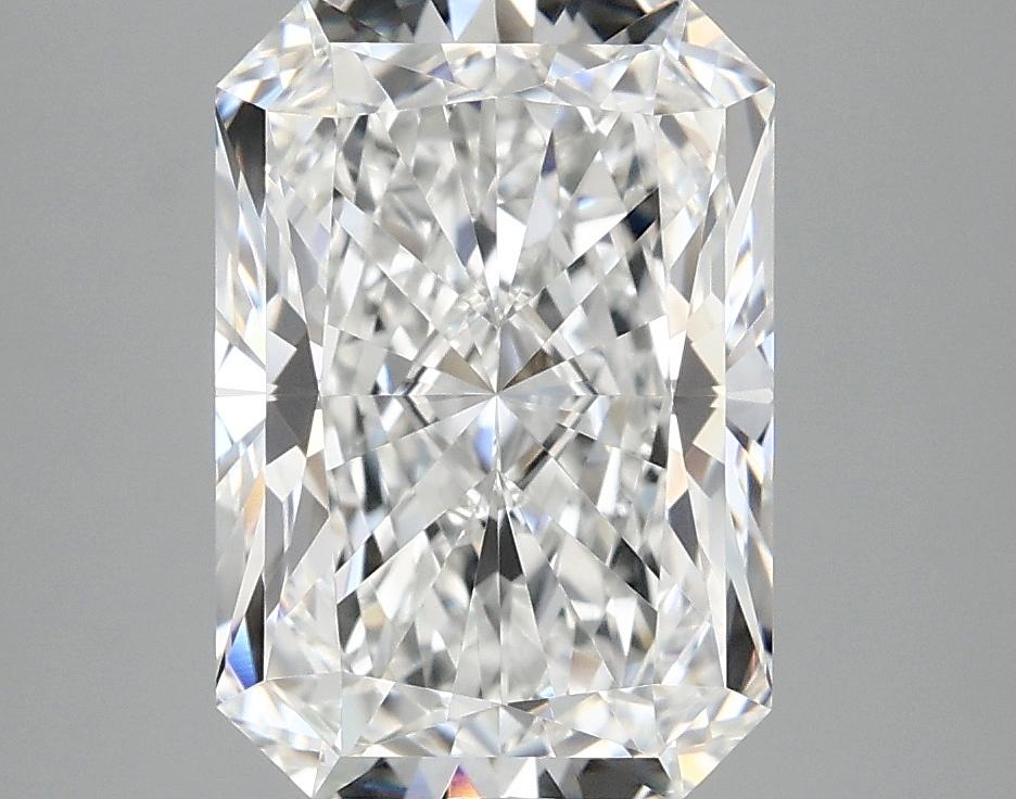 3.77 Carat Radiant Shaped Ideal Cut VVS2 IGI Certified Lab Grown Diamond