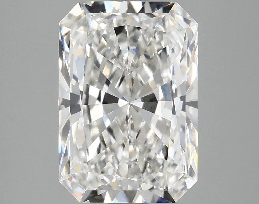 3.1 Carat Radiant Shaped Ideal Cut VVS2 IGI Certified Lab Grown Diamond