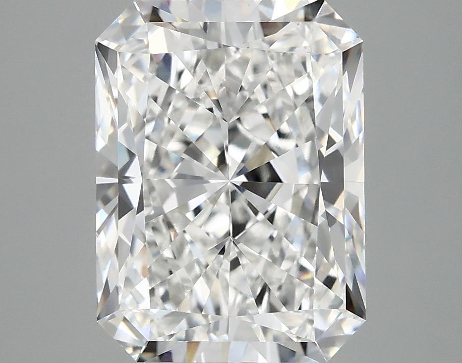 4.09 Carat Radiant Shaped Excellent Cut VVS2 IGI Certified Lab Grown Diamond