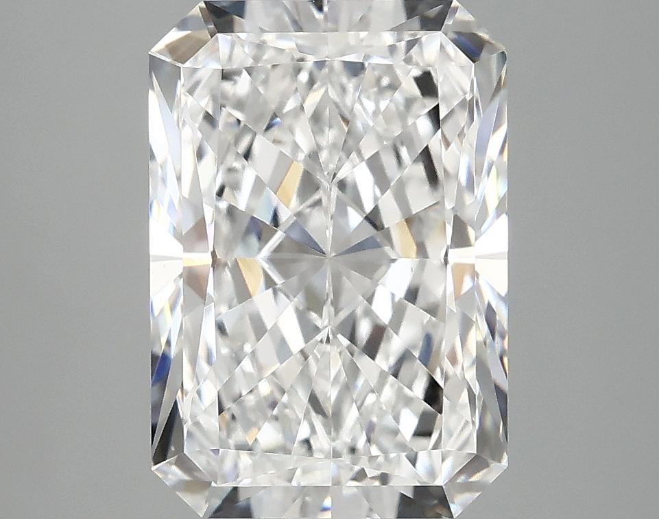 4.08 Carat Radiant Shaped Ideal Cut VS1 IGI Certified Lab Grown Diamond