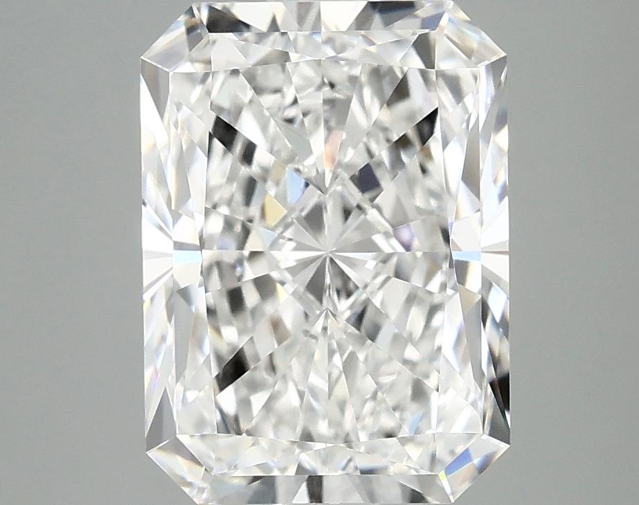 3.72 Carat Radiant Shaped Excellent Cut VVS2 IGI Certified Lab Grown Diamond