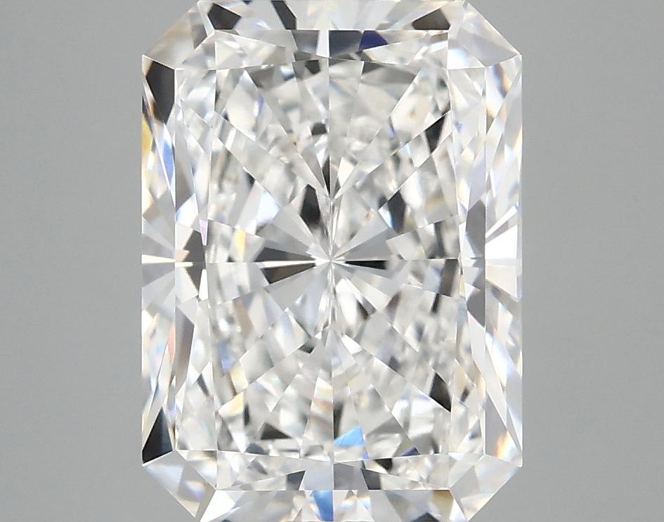 4.06 Carat Radiant Shaped Excellent Cut VVS2 IGI Certified Lab Grown Diamond