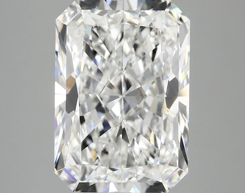 3.93 Carat Radiant Shaped Ideal Cut VVS2 IGI Certified Lab Grown Diamond