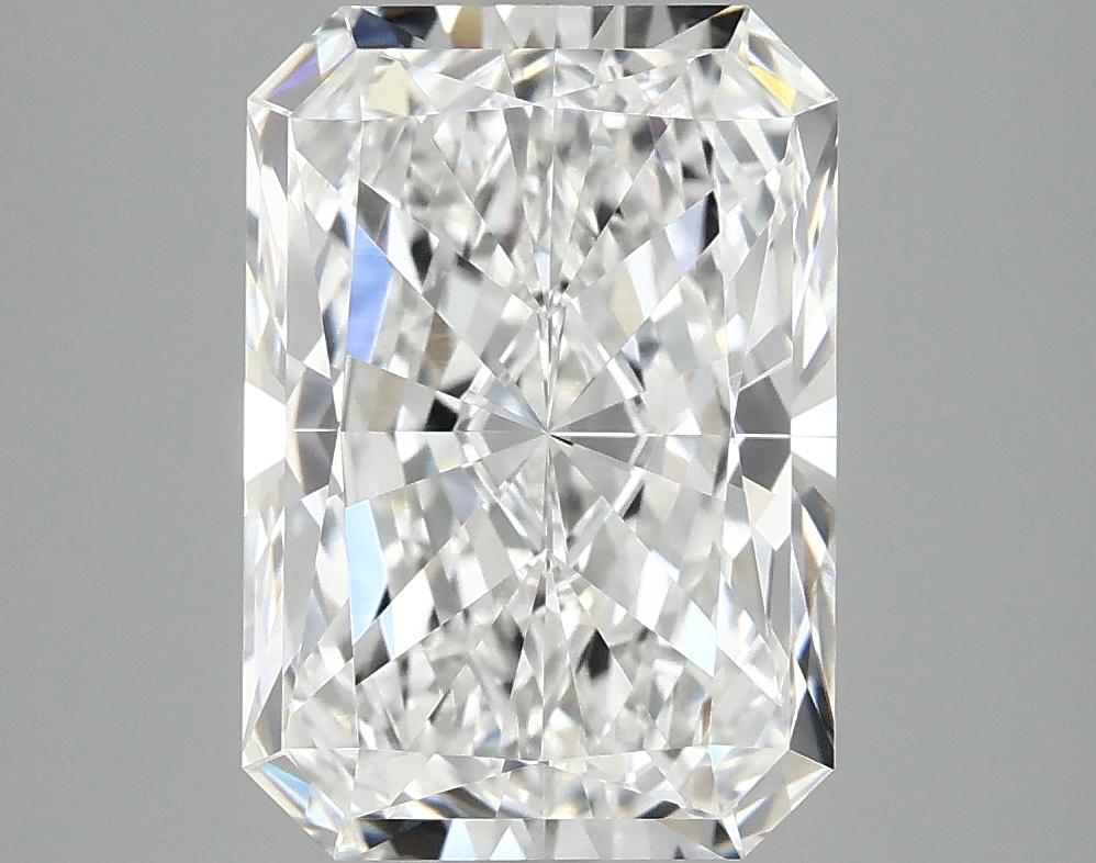 4.05 Carat Radiant Shaped Ideal Cut VVS2 IGI Certified Lab Grown Diamond