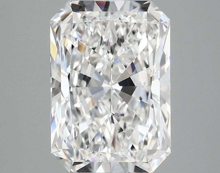 3.08 Carat Radiant Shaped Ideal Cut VVS2 IGI Certified Lab Grown Diamond