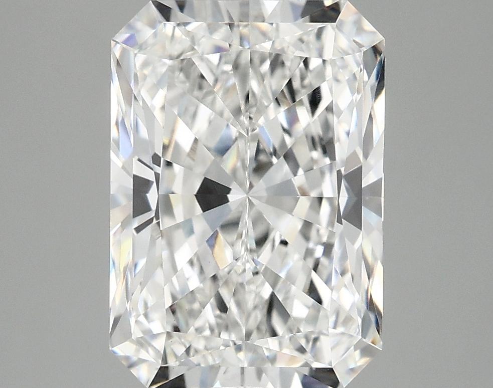 4.1 Carat Radiant Shaped Ideal Cut VVS2 IGI Certified Lab Grown Diamond