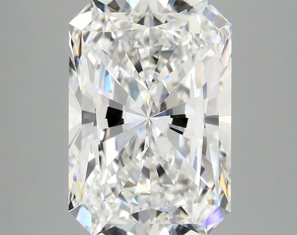 4.06 Carat Radiant Shaped Ideal Cut VVS2 IGI Certified Lab Grown Diamond