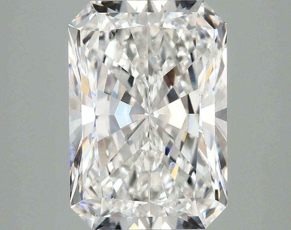 4.18 Carat Radiant Shaped Ideal Cut VVS2 IGI Certified Lab Grown Diamond