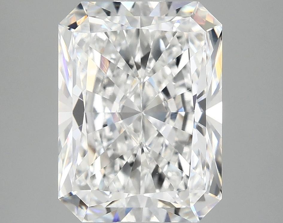 4.19 Carat Radiant Shaped Excellent Cut VVS2 IGI Certified Lab Grown Diamond