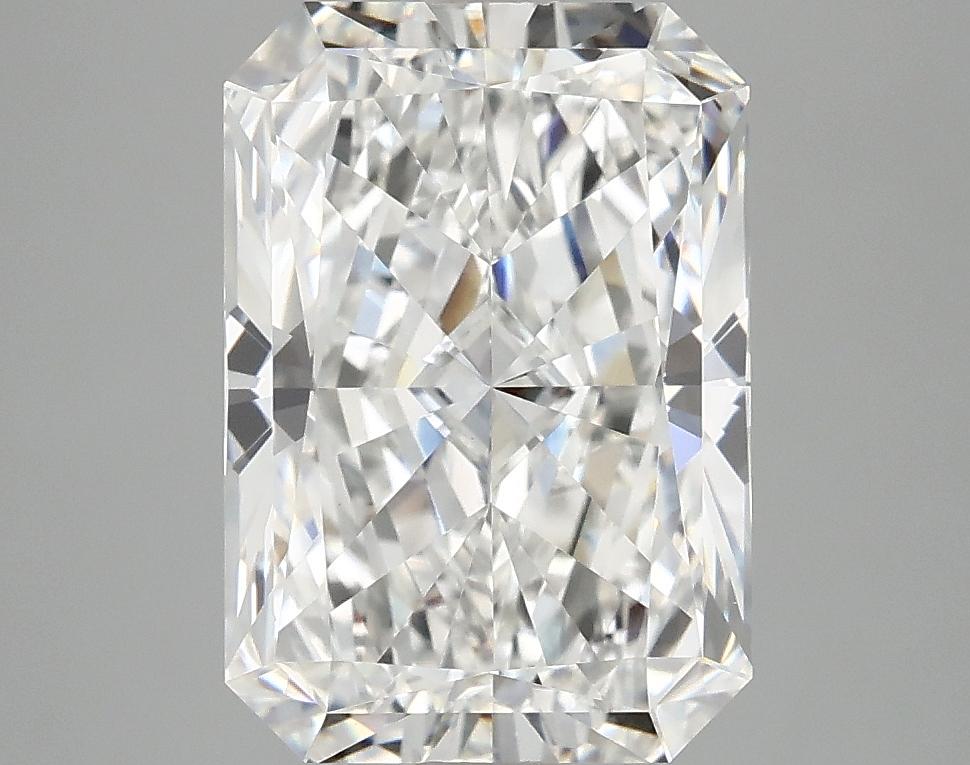 4.0 Carat Radiant Shaped Ideal Cut VVS2 IGI Certified Lab Grown Diamond