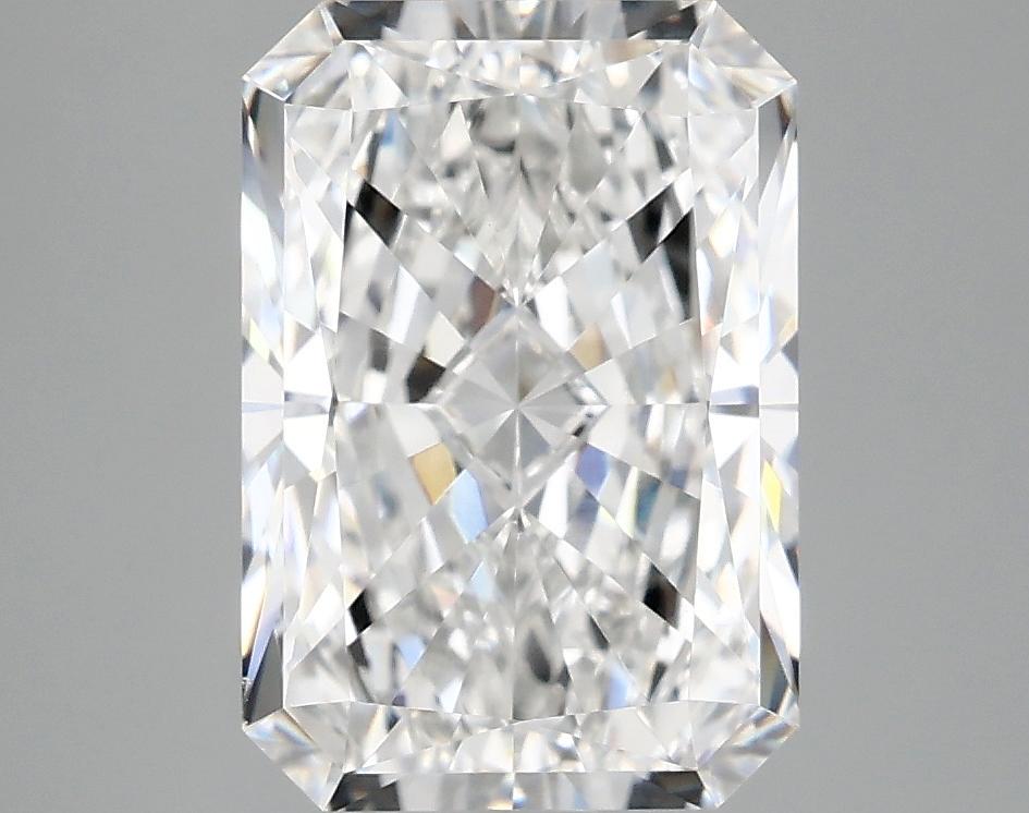 3.73 Carat Radiant Shaped Ideal Cut VVS2 IGI Certified Lab Grown Diamond
