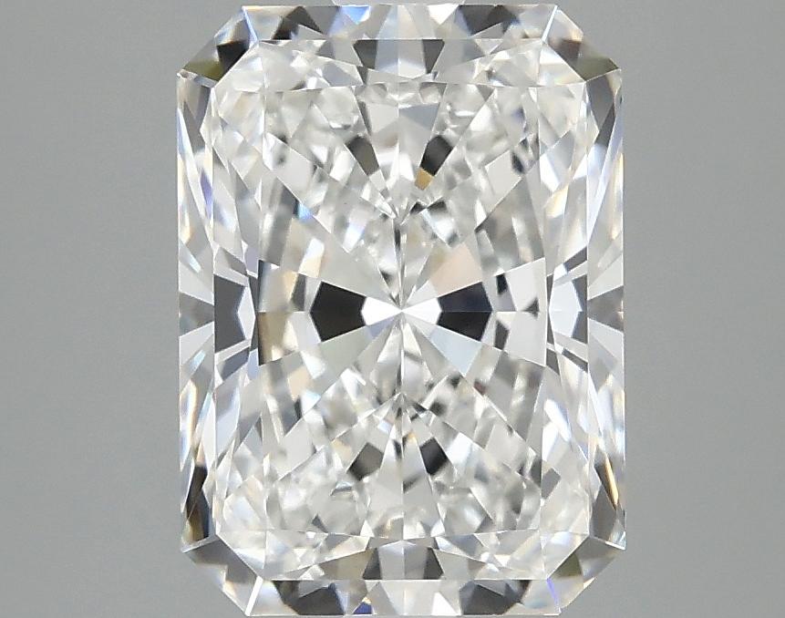 3.07 Carat Radiant Shaped Excellent Cut VVS2 IGI Certified Lab Grown Diamond