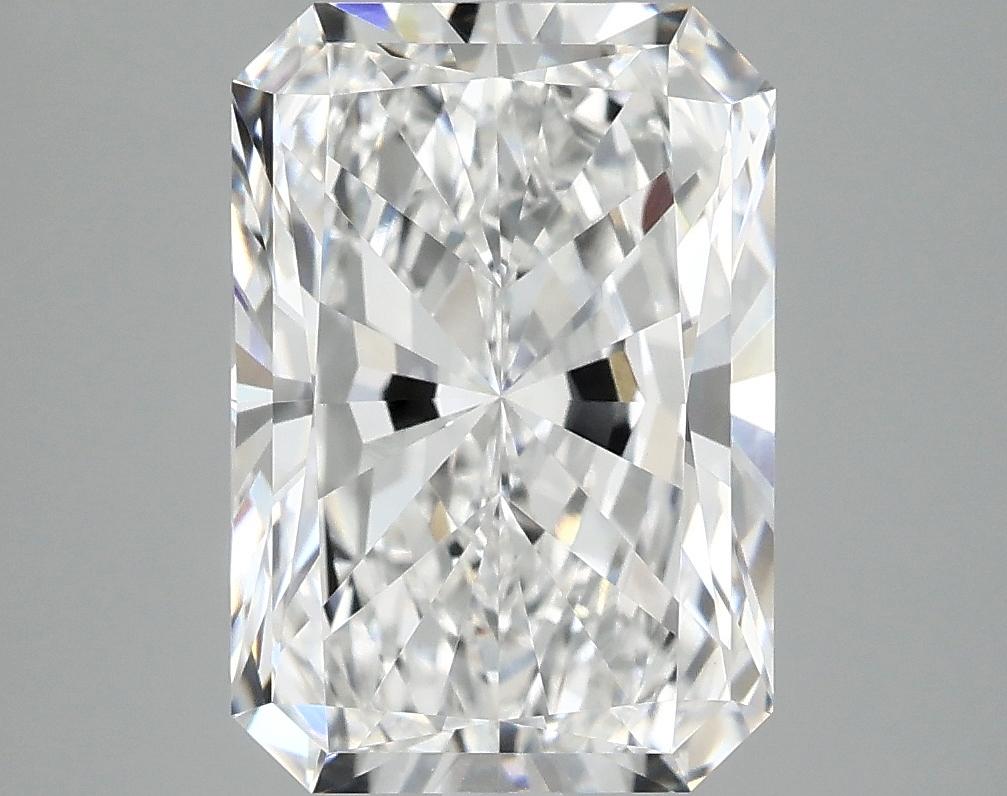 4.13 Carat Radiant Shaped Ideal Cut VVS2 IGI Certified Lab Grown Diamond