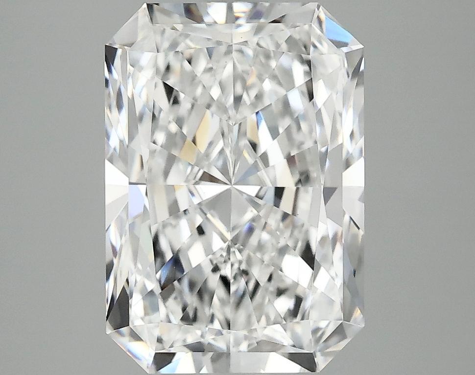 4.0 Carat Radiant Shaped Ideal Cut VS1 IGI Certified Lab Grown Diamond