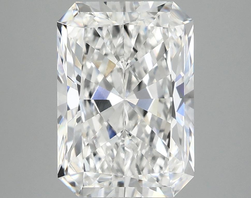 4.07 Carat Radiant Shaped Ideal Cut VVS2 IGI Certified Lab Grown Diamond