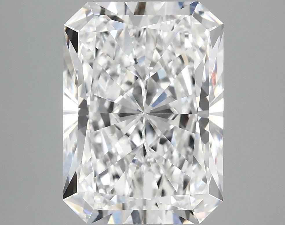 4.17 Carat Radiant Shaped Ideal Cut VVS2 IGI Certified Lab Grown Diamond